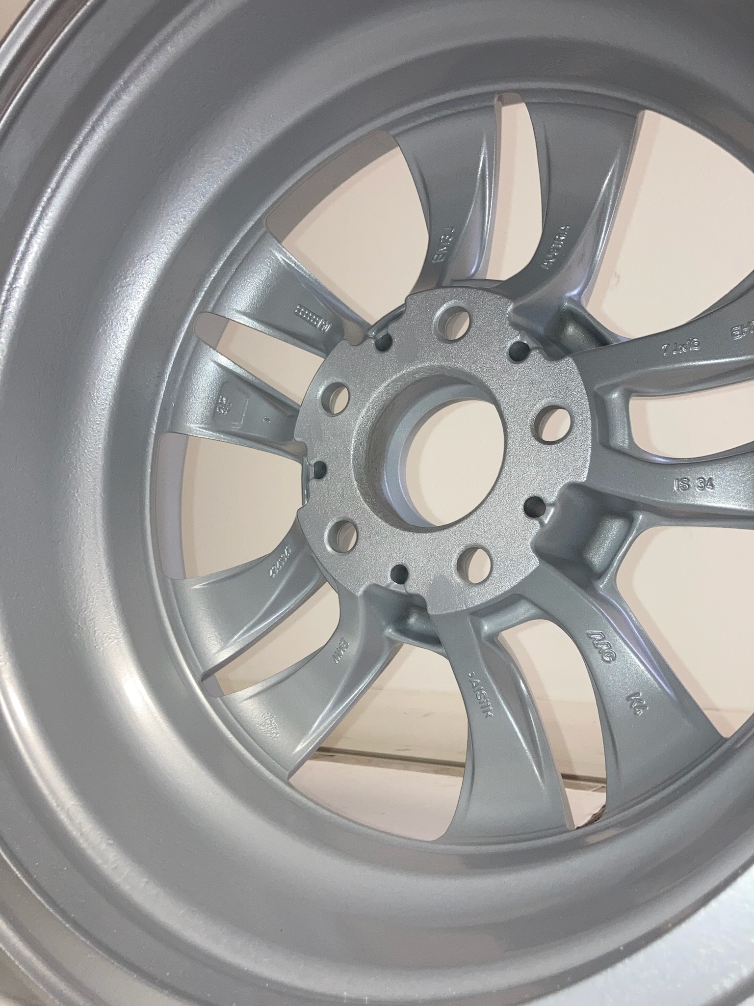 Verniciatura cerchi BMW 154 – Serie 3 - Dettaglio 7